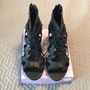 Shoe dazzle mini wedges